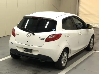Mazda DEMIO