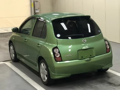 Nissan MARCH  с аукциона в Японии