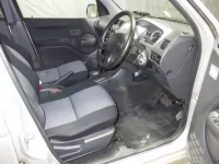 Daihatsu TERIOS KID лот № 835 оценка 3.5  с аукциона в Японии 2