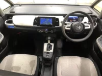 Honda FIT лот № 5853 оценка 3.5  с аукциона в Японии 4