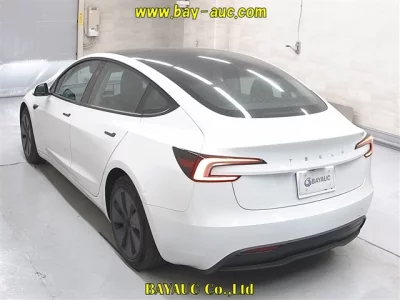 Tesla MODEL3