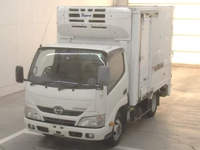 Hino DUTRO  с аукциона в Японии