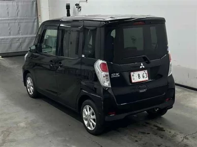Mitsubishi EK SPACE