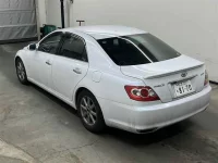 Toyota MARK X лот № 70006 оценка 3.5  с аукциона в Японии 1
