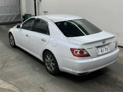 Toyota MARK X  с аукциона в Японии