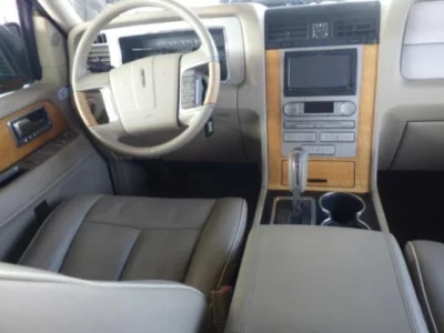 Ford LINCOLN NAVIGATOR