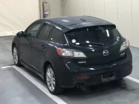 Mazda AXELA лот № 1095 оценка 3.5  с аукциона в Японии 1