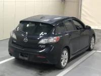 Mazda AXELA лот № 1095 оценка 3.5  с аукциона в Японии 3