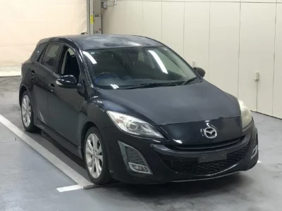 Mazda AXELA  с аукциона в Японии