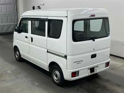 Mitsubishi MINICAB VAN