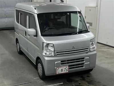 Mitsubishi MINICAB VAN