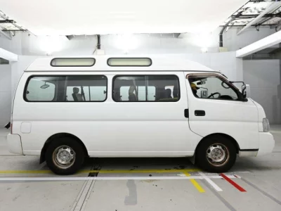 Nissan CARAVAN BUS  с аукциона в Японии