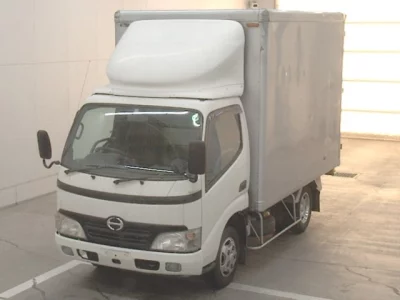 Hino DUTRO  с аукциона в Японии