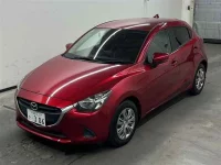 Mazda DEMIO лот № 70037 оценка 3.5  с аукциона в Японии 3
