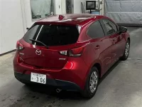 Mazda DEMIO лот № 70037 оценка 3.5  с аукциона в Японии 4