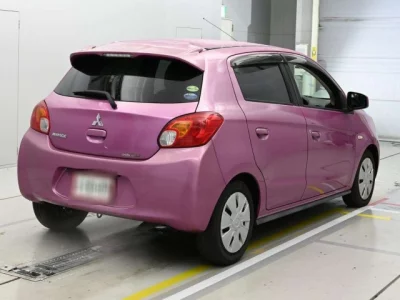 Mitsubishi MIRAGE