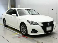 Toyota CROWN лот № 30226 оценка 4  с аукциона в Японии 4