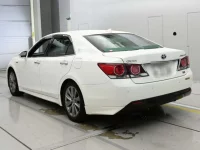 Toyota CROWN лот № 30226 оценка 4  с аукциона в Японии 5