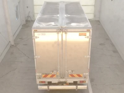 Toyota DYNA  с аукциона в Японии