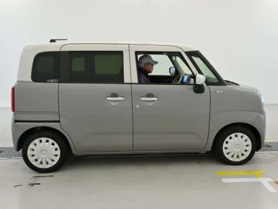 Suzuki WAGON R SMILE