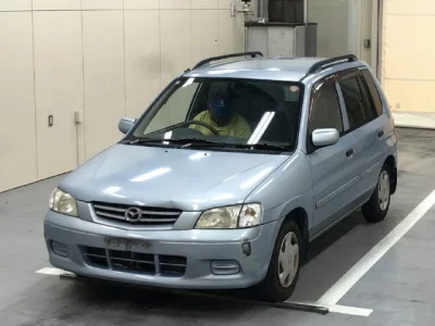 Mazda DEMIO  с аукциона в Японии