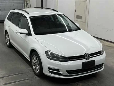 Volkswagen GOLF VARIANT