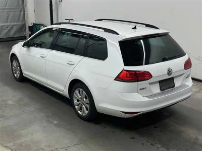 Volkswagen GOLF VARIANT