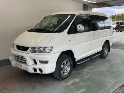 Mitsubishi DELICA