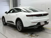 Toyota CROWN CROSSOVER лот № 33348 оценка 4  с аукциона в Японии 5