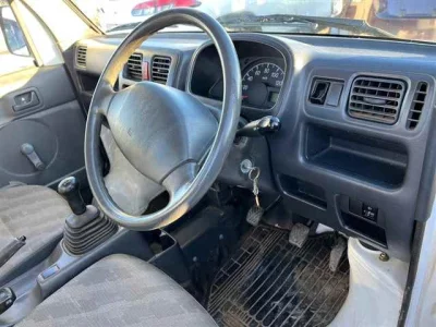 Suzuki CARRY TRUCK  с аукциона в Японии