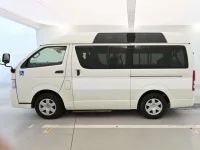 Toyota HIACE VAN лот № 30300 оценка 3.5  с аукциона в Японии 3