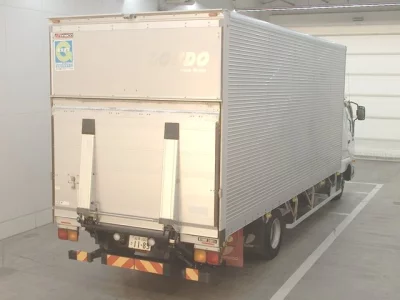 Mitsubishi FUSO FIGHTER