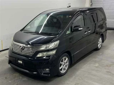 Toyota VELLFIRE  с аукциона в Японии