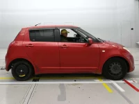 Suzuki SWIFT лот № 90425 оценка 3  с аукциона в Японии 2