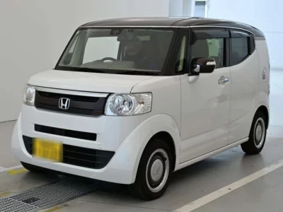Honda N BOX SLASH