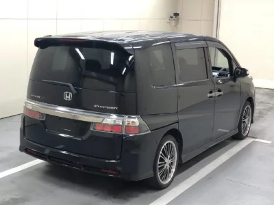 Honda STEP WAGON