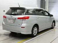 Toyota WISH лот № 90438 оценка R  с аукциона в Японии 1