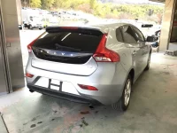 Volvo V40 лот № 1051 оценка 4.5  с аукциона в Японии 3