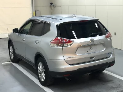 Nissan X-TRAIL  с аукциона в Японии