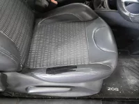 Peugeot 208 лот № 90469 оценка 3.5  с аукциона в Японии 9