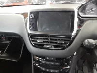 Peugeot 208 лот № 90469 оценка 3.5  с аукциона в Японии 10