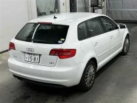 Audi A3 лот № 35033 оценка 3.5  с аукциона в Японии 4