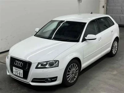 Audi A3  с аукциона в Японии