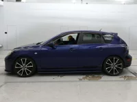 Mazda AXELA лот № 90483 оценка 3  с аукциона в Японии 3