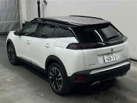 Peugeot 2008 лот № 35032 оценка R  с аукциона в Японии 1
