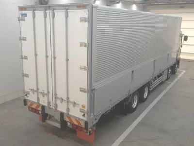 Isuzu TRUCK  с аукциона в Японии