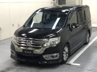 Honda STEP WAGON лот № 6092 оценка 3.5  с аукциона в Японии 2