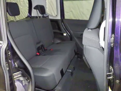 Mitsubishi DELICA D2