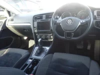 Volkswagen GOLF лот № 3077 оценка 4  с аукциона в Японии 2