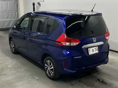 Honda FREED  с аукциона в Японии